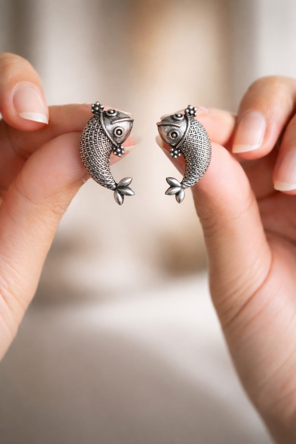 Fish mini studs
