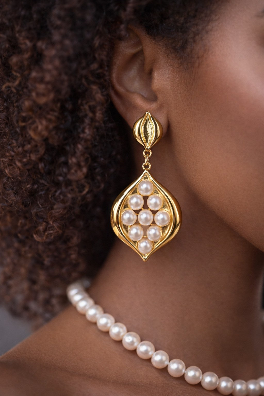 Gold Pearl Droplets