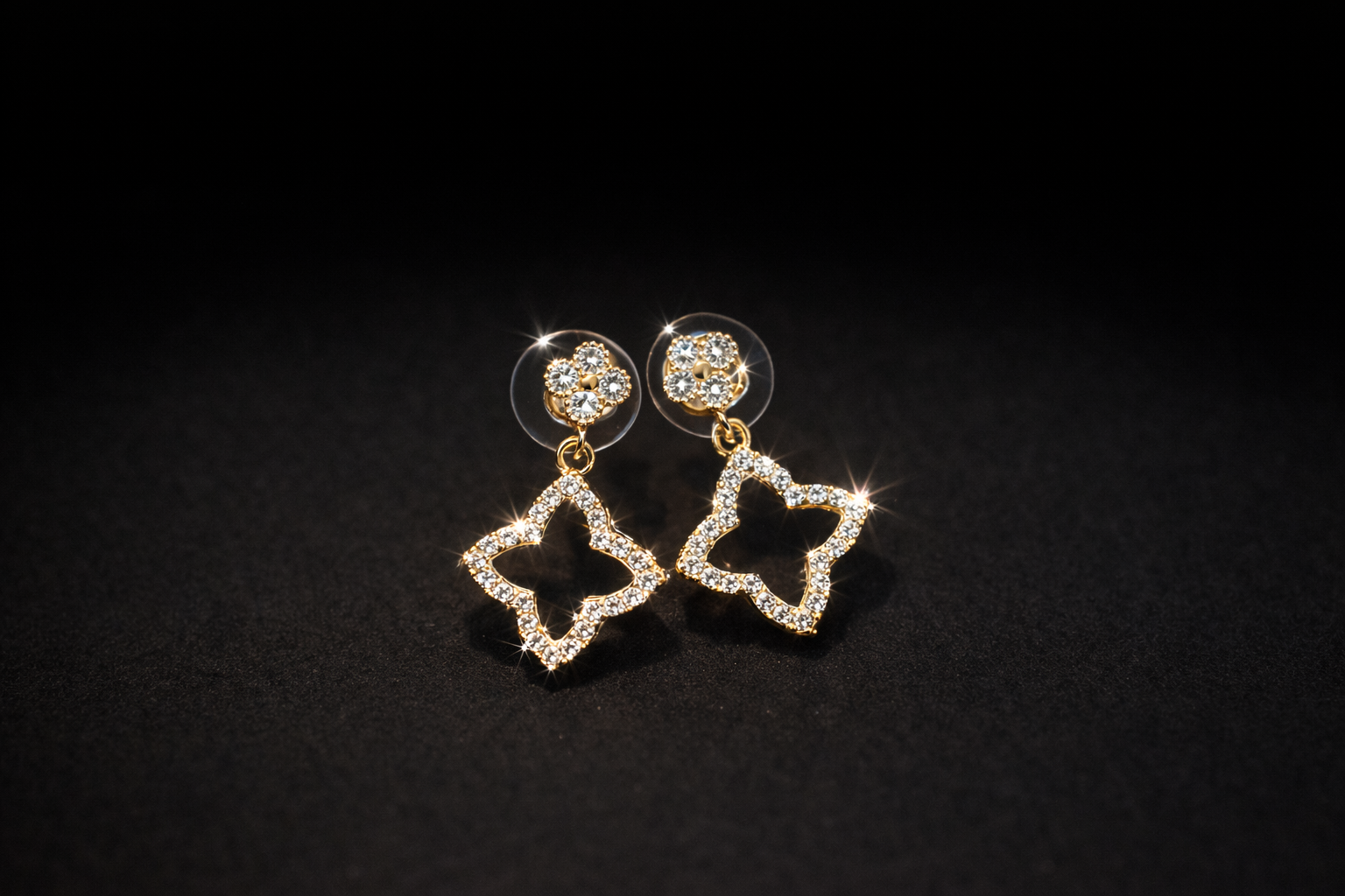 Lumière Stud Drops