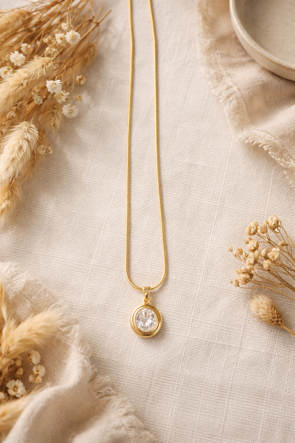 Solitaire Glow Pendant Necklace