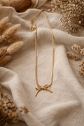 Bow necklace