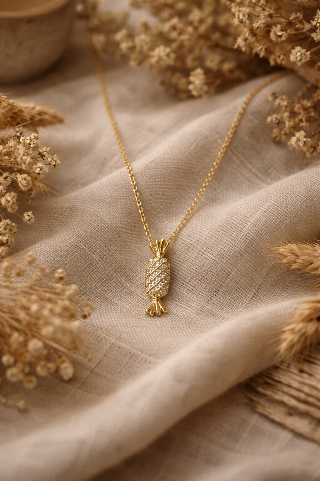 Toffee Pendant necklace