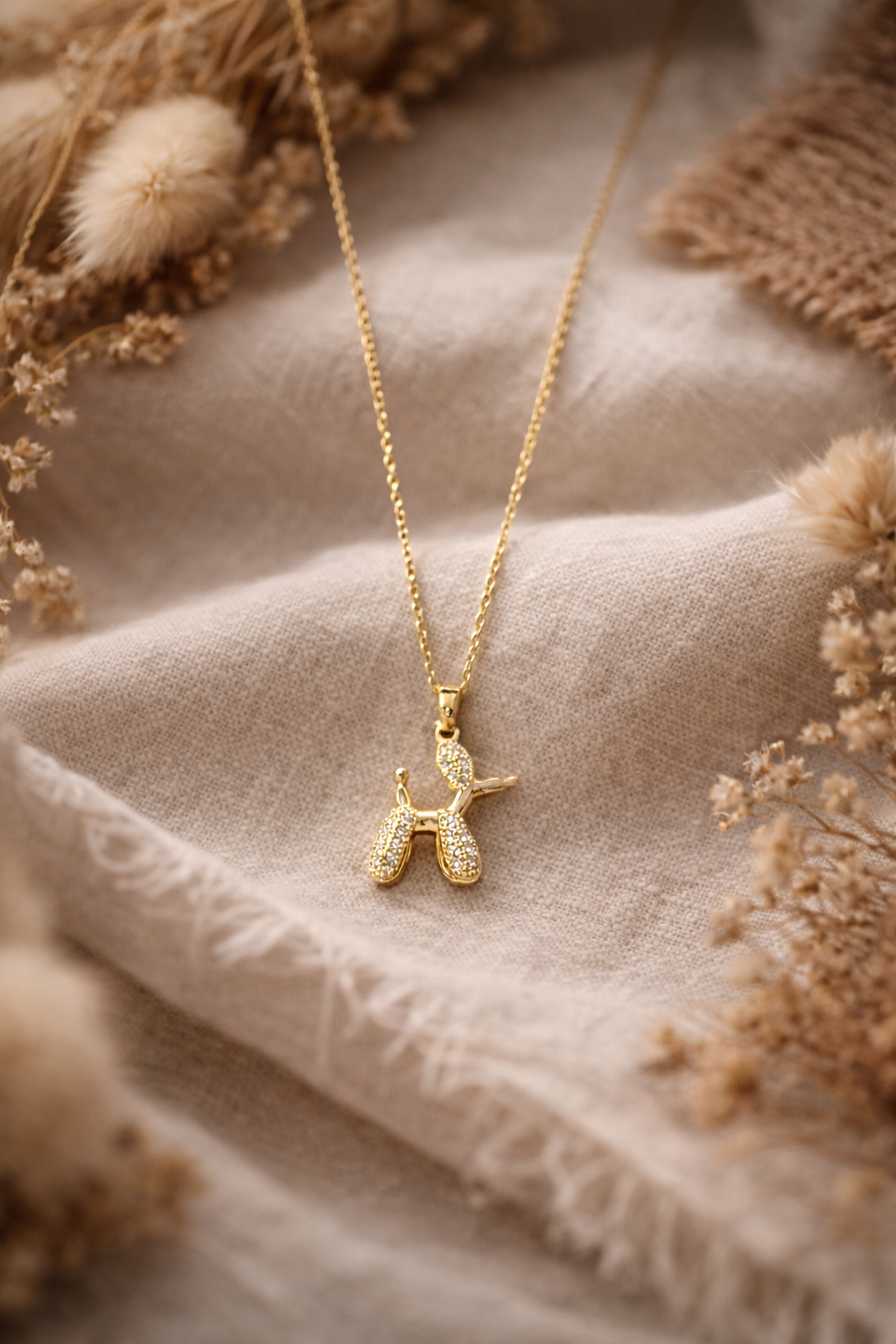 Pony Pendant necklace